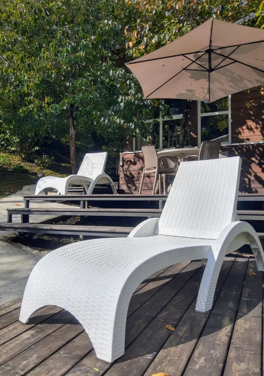 Дом у реки las nubes