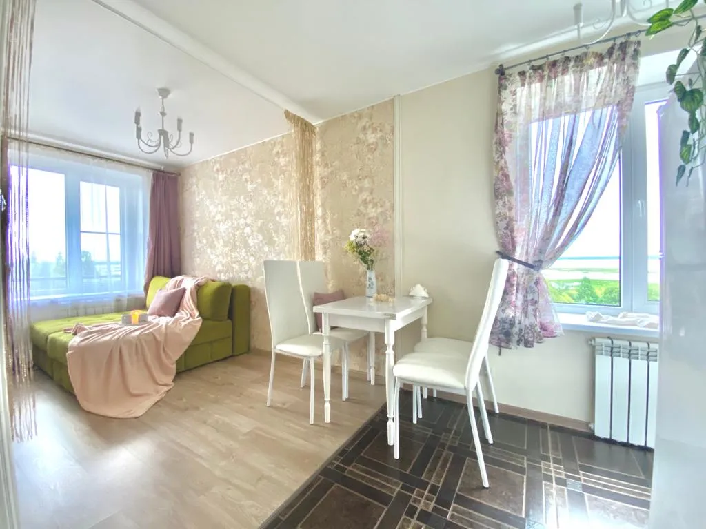 Евродвушка с видом на озеро