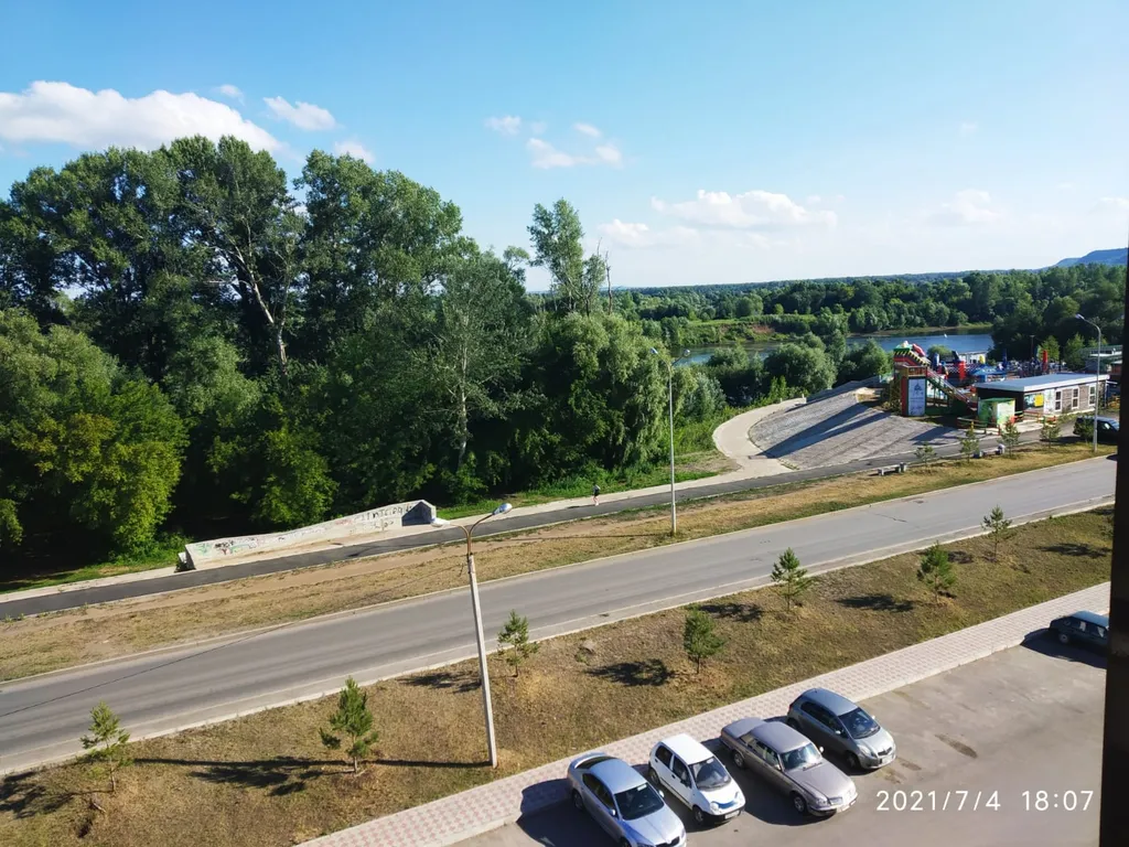 Студия с видом на реку