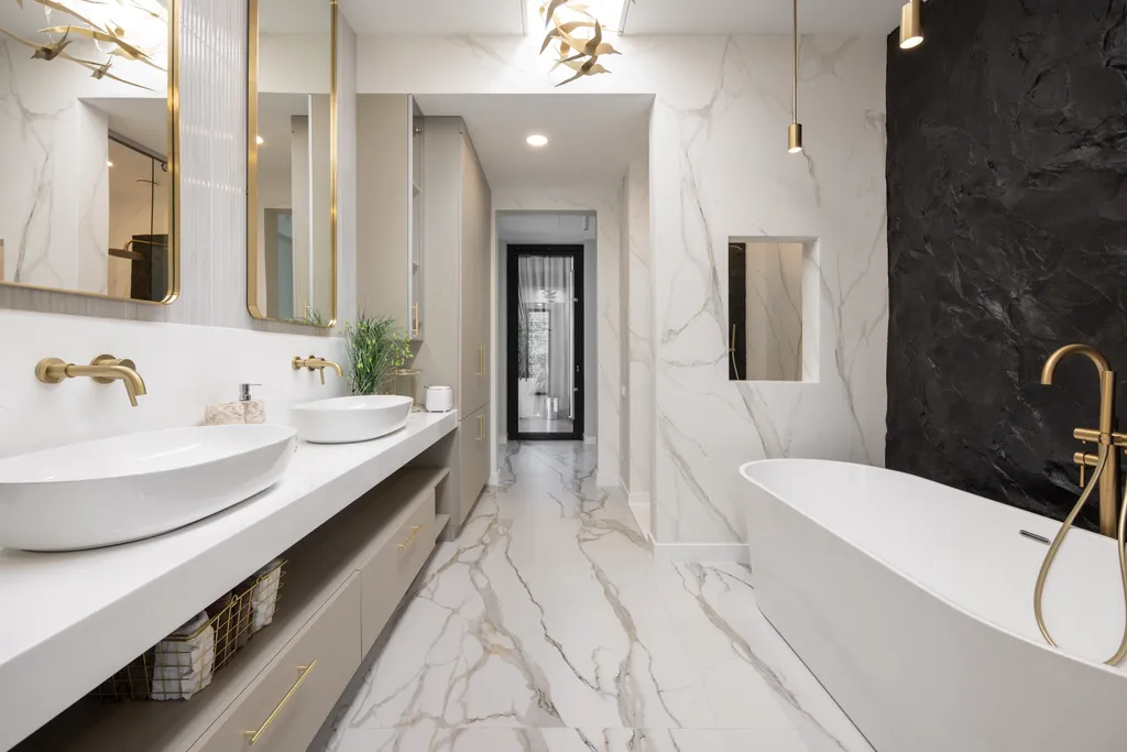 Современная вилла с красивым видом на море