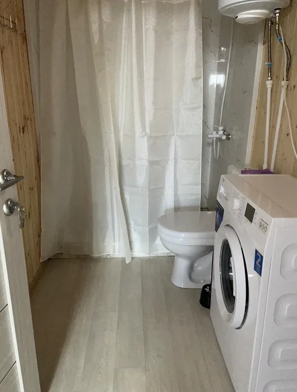 Домик возле моря