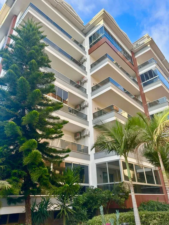 Квартира в центре со своим бассейном у пляжа Клеопатра