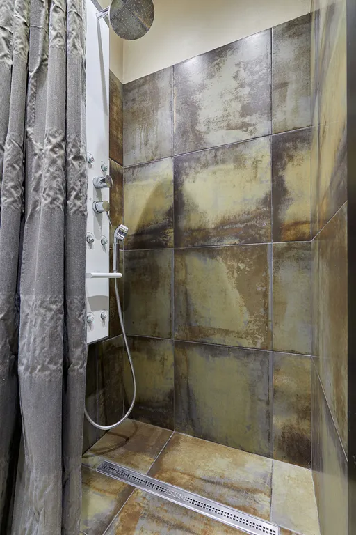 Двухэтажные апартаменты Лофт