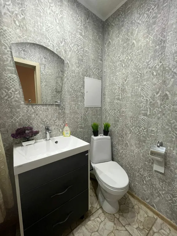 Однокомнатная квартира рядом с Волгой