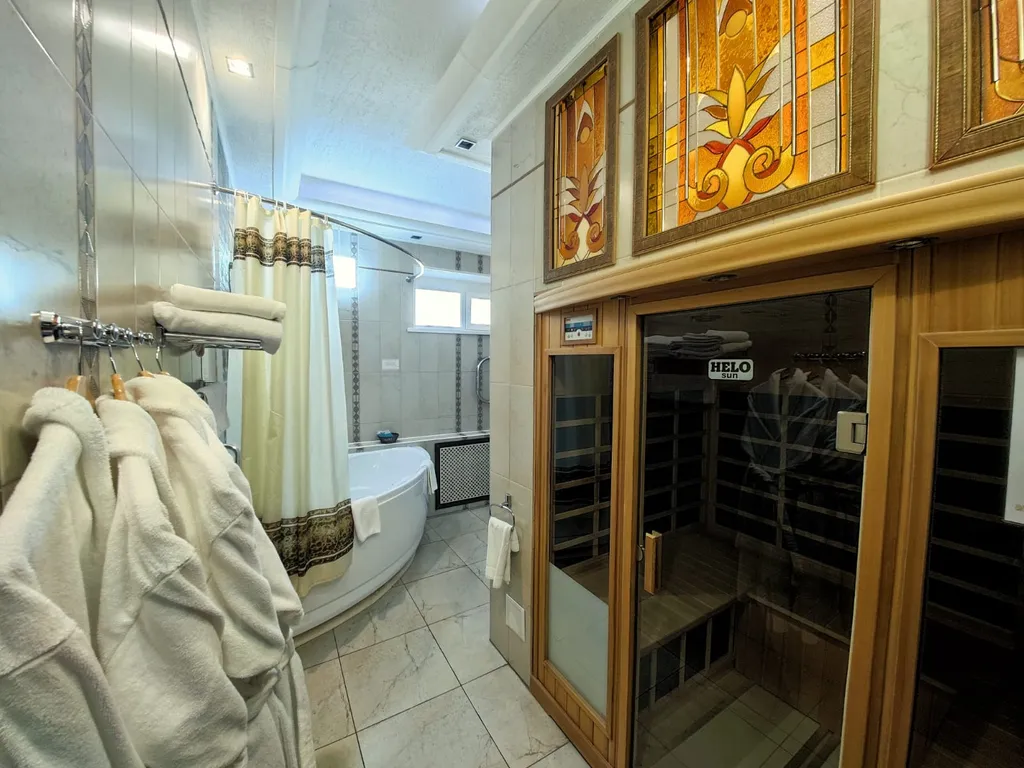 Апартаменты ВИП с 2 спальнями на новой Набережной