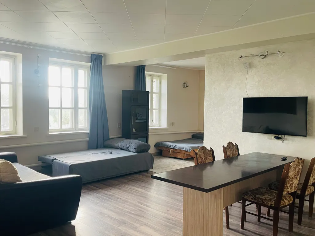 Просторная и чистая квартира у набережной и парка