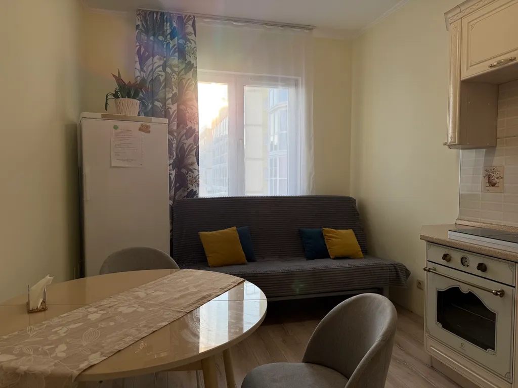 Уютная квартира с роскошной кроватью