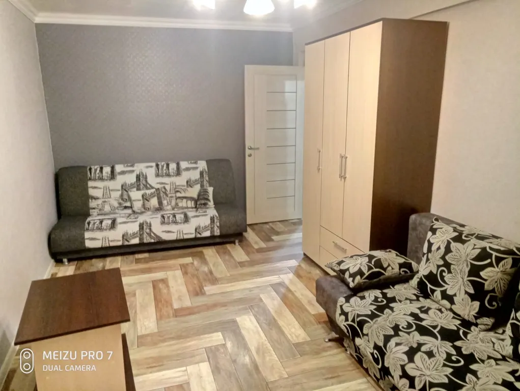 Уютная квартира — аренда посуточно в Ачинск