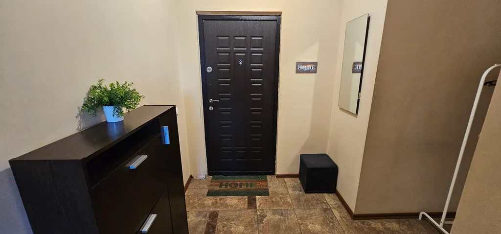 Квартира Квартира Большая 3-комнатная люкс — Красноярск