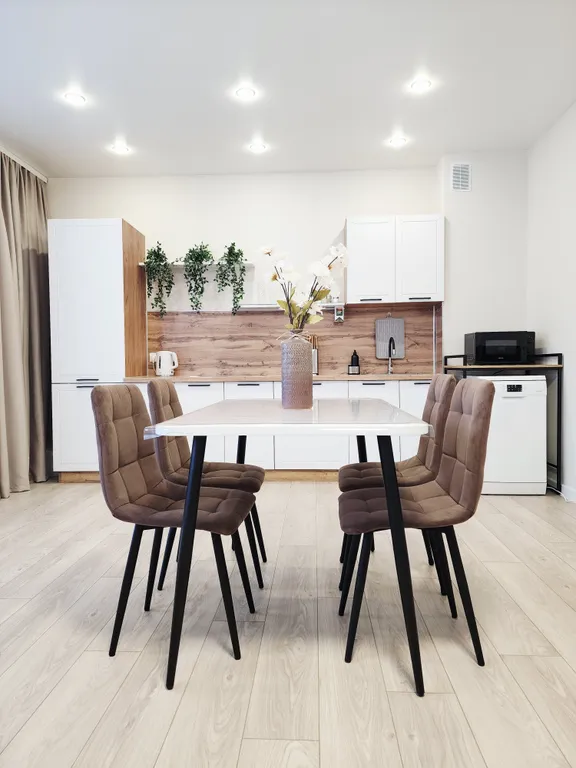 Просторная семейная квартира рядом с аэропортом — аренда посуточно в Иркутск