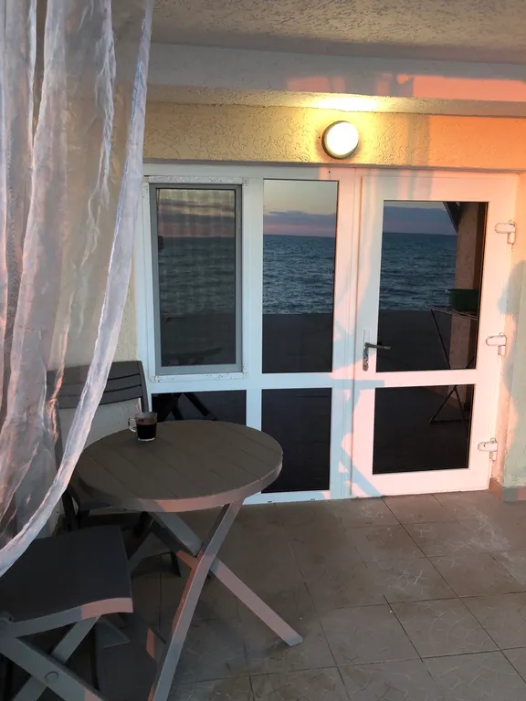 Апартаменты с выходом к морю