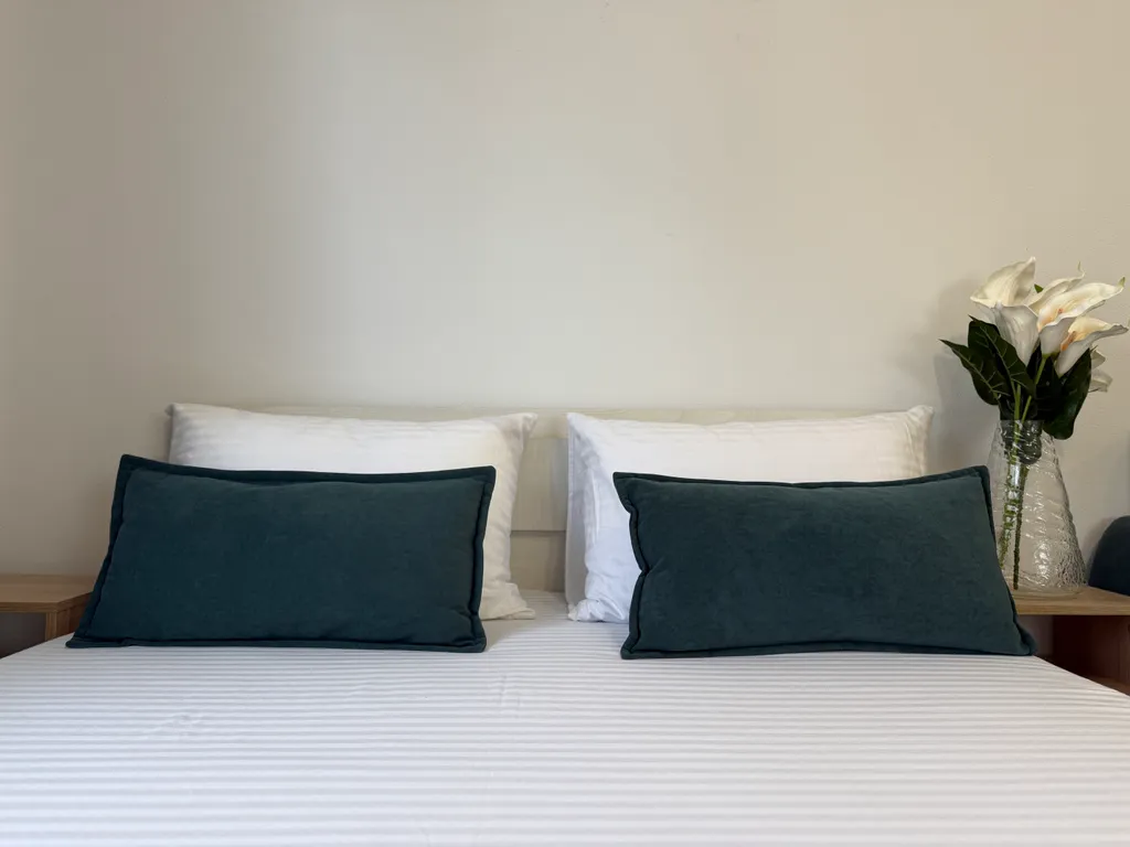 Тут хорошо на Космонавтов