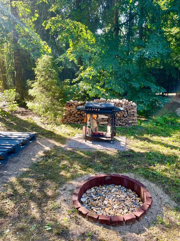 Дом в елях с финской сауной