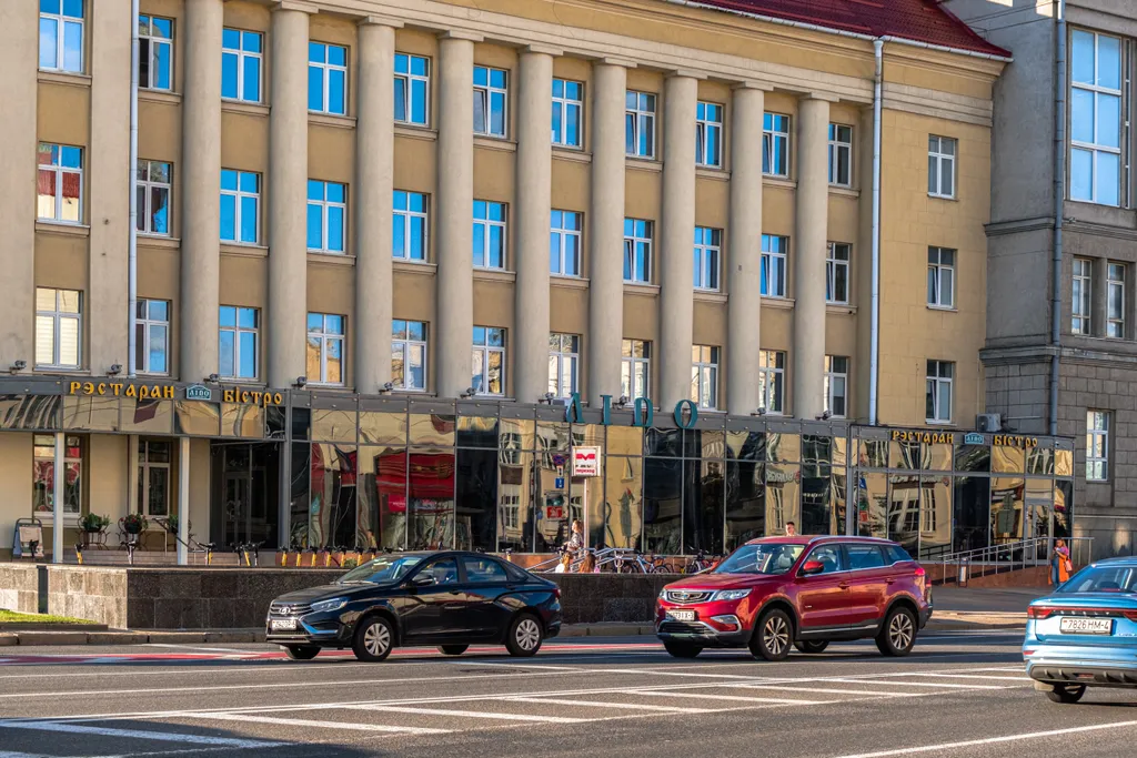 Апартаменты у ЦУМа в центре