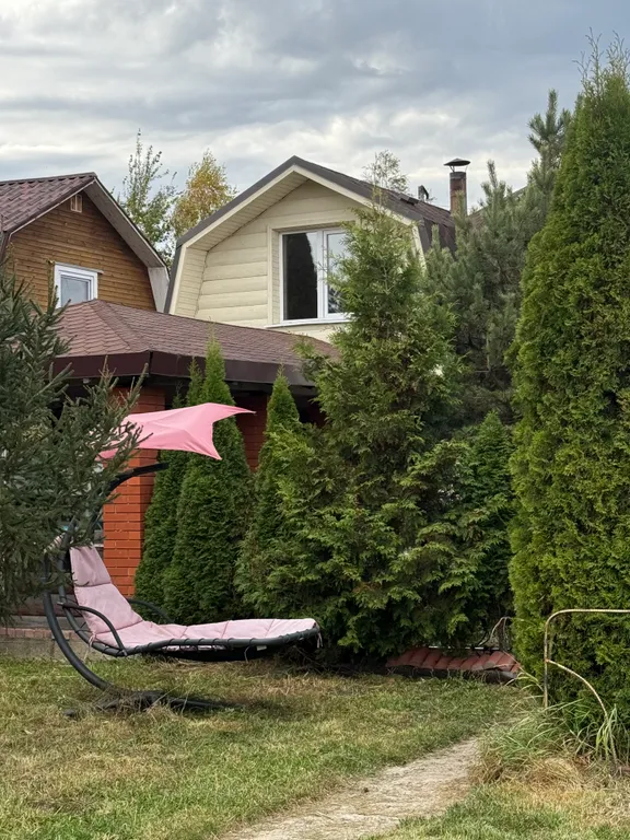 Деревянный дом с русской баней