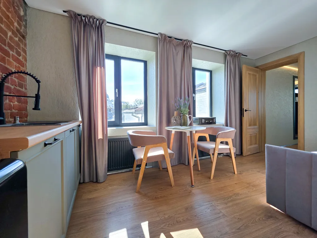 Просторные двухкомнатные апарты