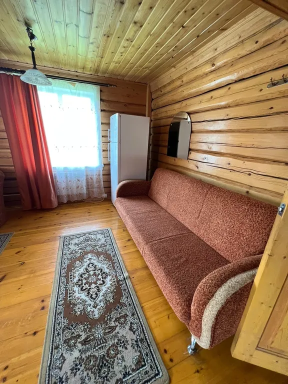 Русский дом с баней на берегу озера