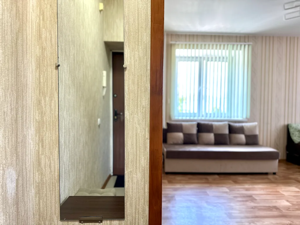 Апартаменты в новостройке с балконом