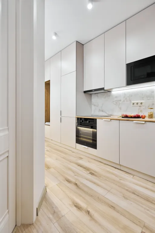 Просторная, свежая 2-комнатная квартира возле ТЦ Горизонт