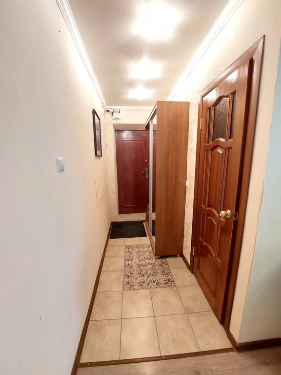 Двушка с планировкой трёшки. Микрорайон