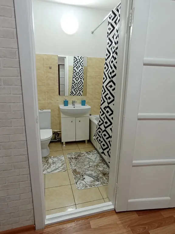 Квартира Однокомнатная квартира около ТЦ Планета — Красноярск