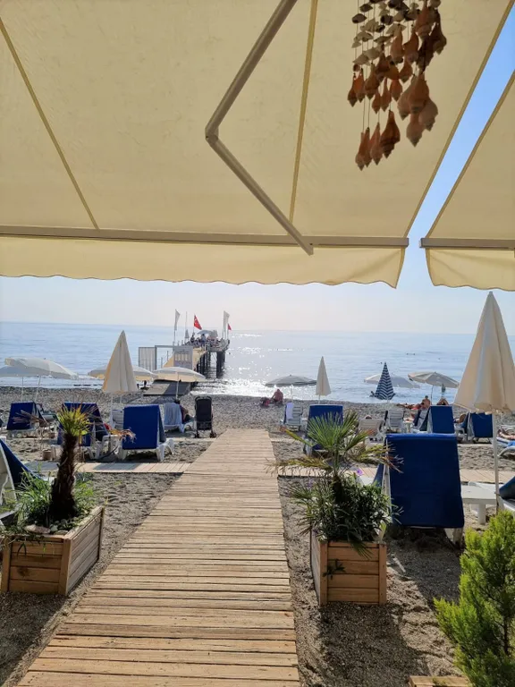 Премиум-апартаменты в 30 метрах от моря