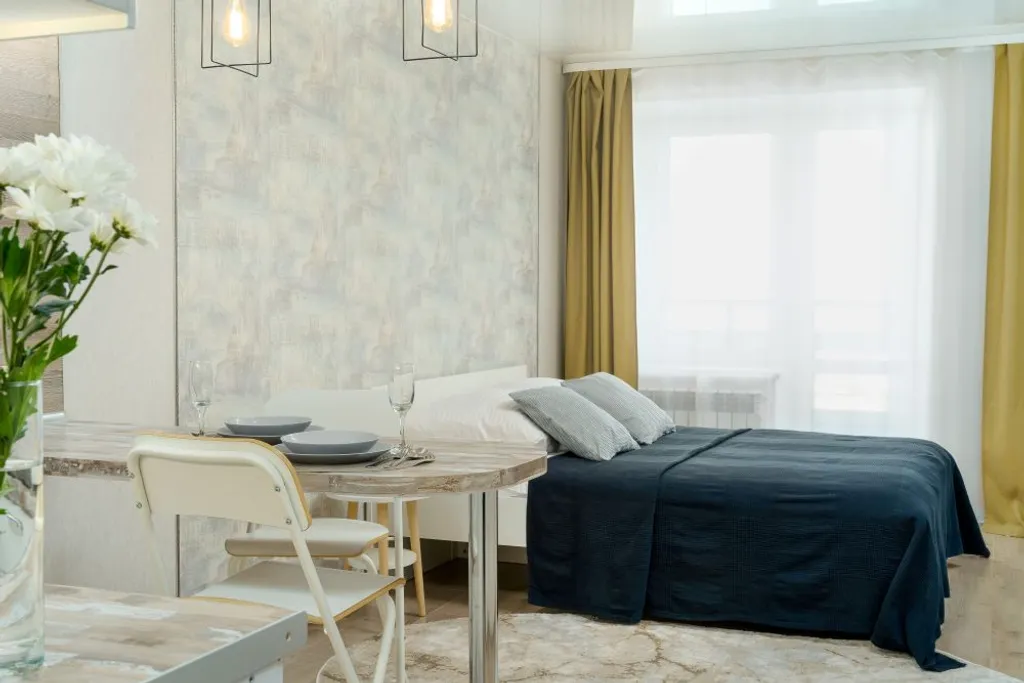 Good Night на Нефтяной 15