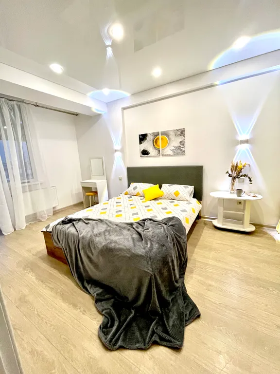 Квартира у пляжа и Парка победы с видом на море