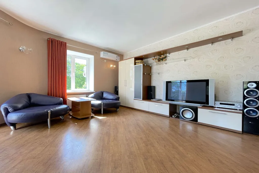 3-комнатная Квартира