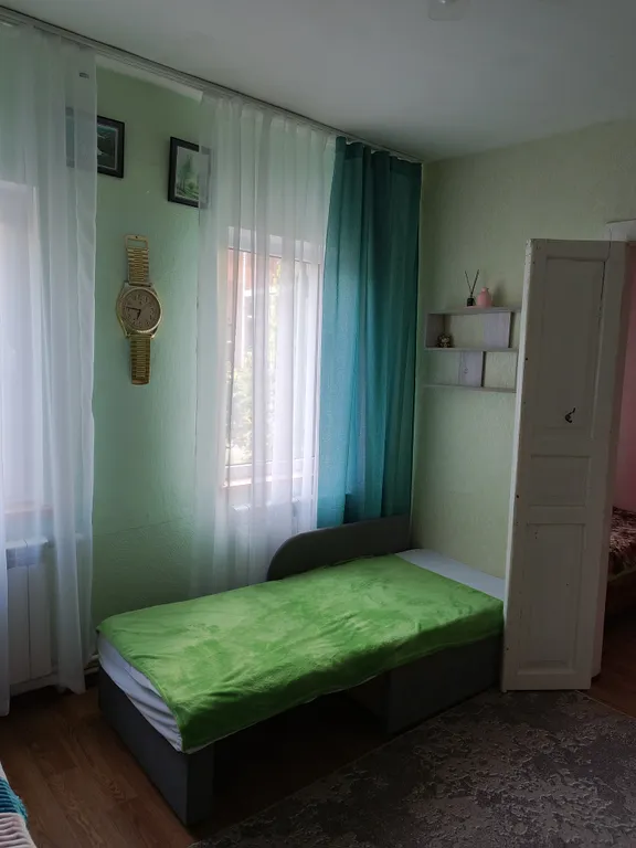 Часть дома с двумя комнатами со всеми удобствами в городе Ейск