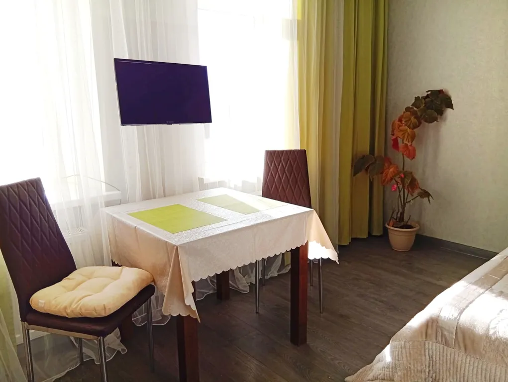 Квартира Светлая и просторная квартира рядом с вокзалом — Симферополь