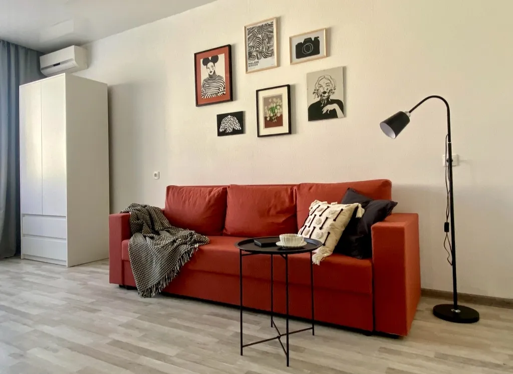 Terracotta apartment's