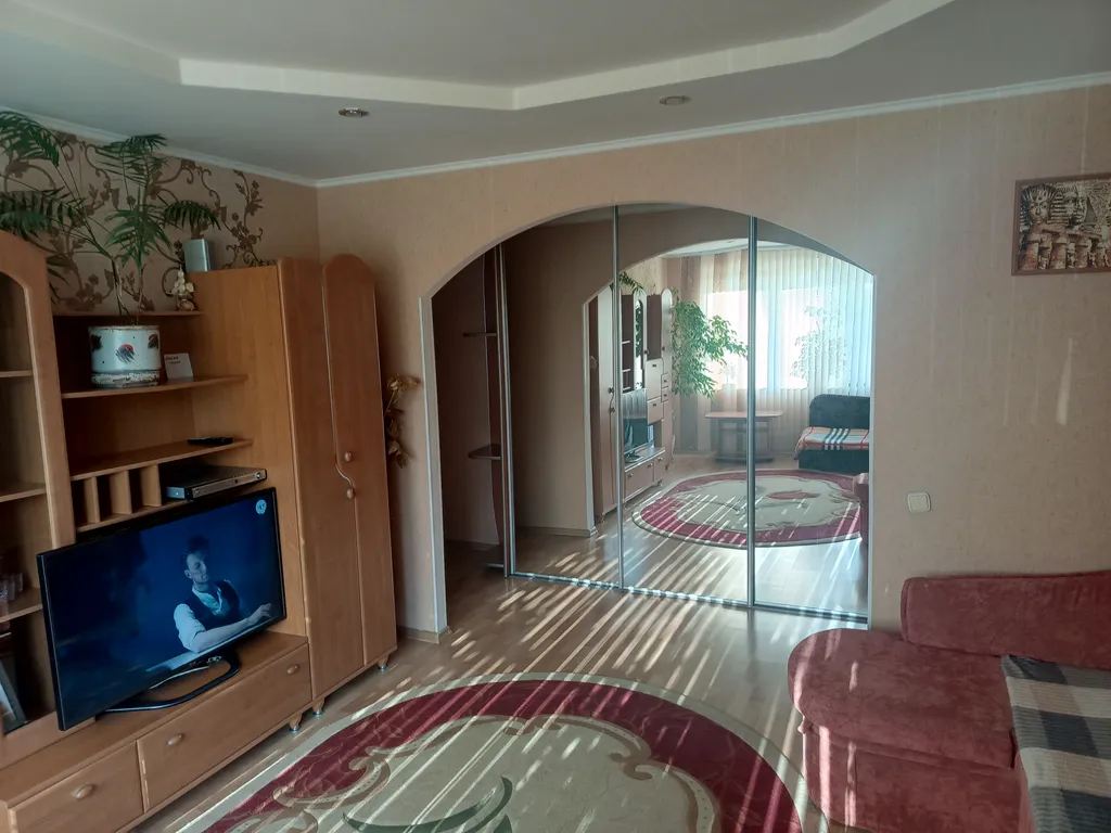 Уютная трешка в центре рядом с жд вокзал