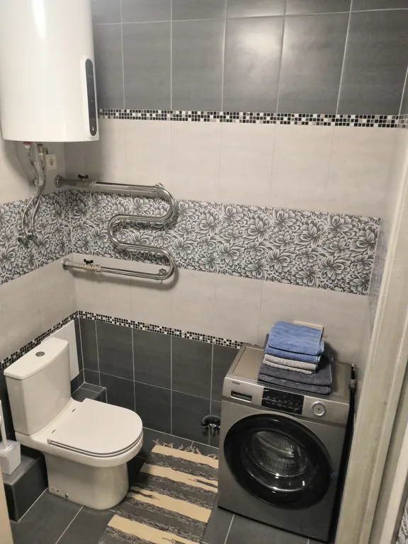 Уютная квартира с хорошим ремонтом в новом доме