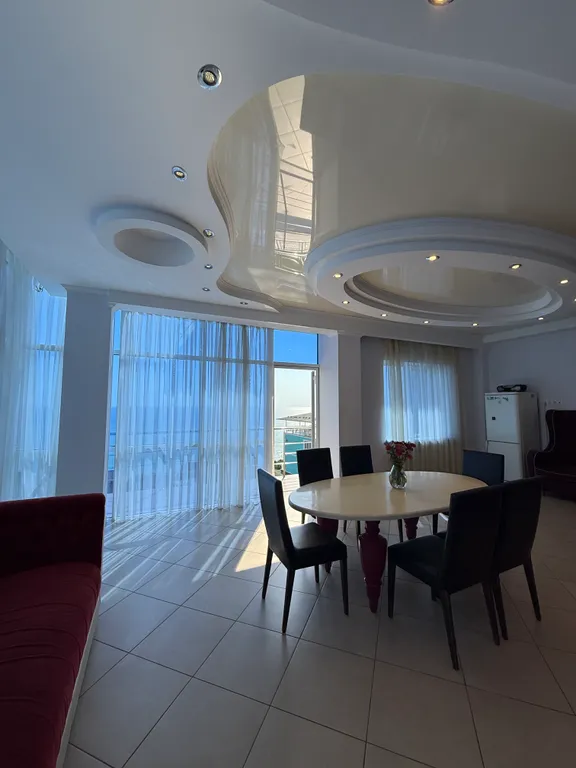 Вилла у моря