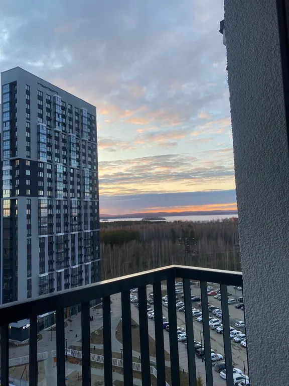 Уютная квартира с видом на Верх-Исетский пруд