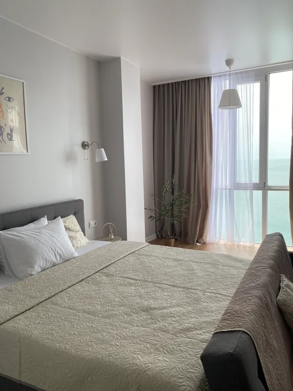 Апартамент на набережной с видом на море