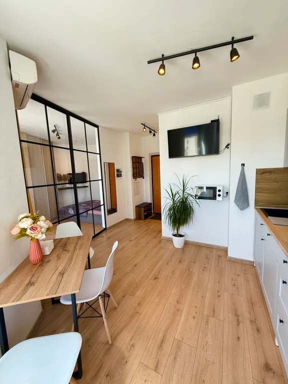 Квартира Уютная студия в центре Верхней Пышмы — аренда посуточно в Верхняя Пышма