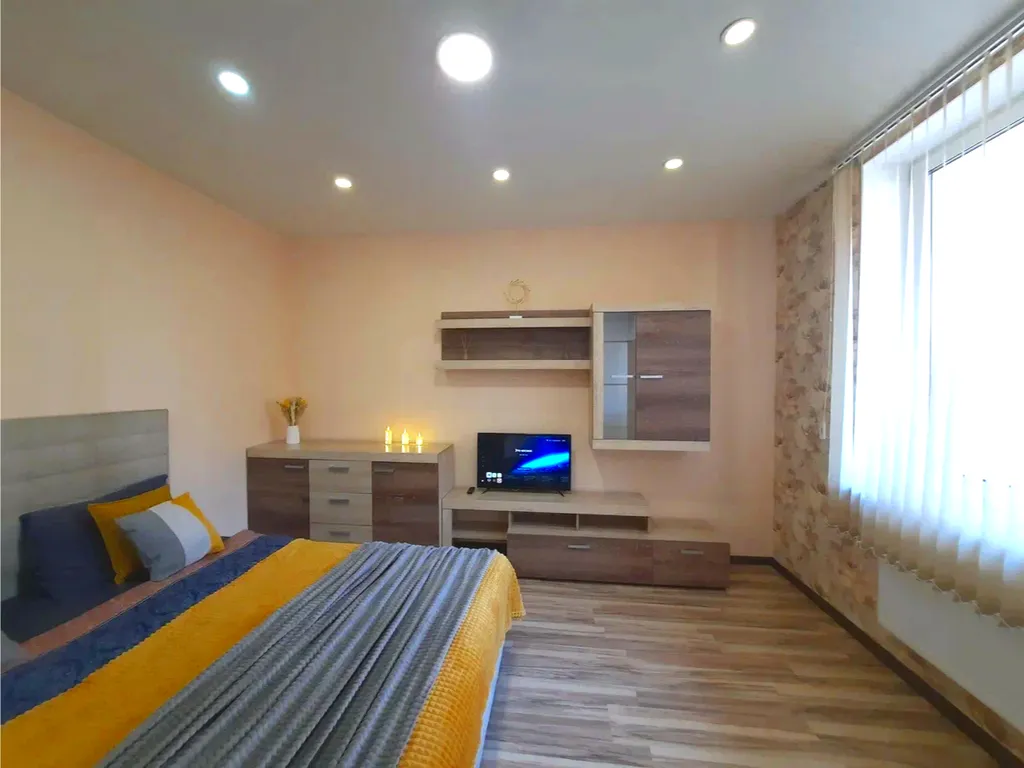 Современный уголок уюта: квартира-студия с полной комплектацией