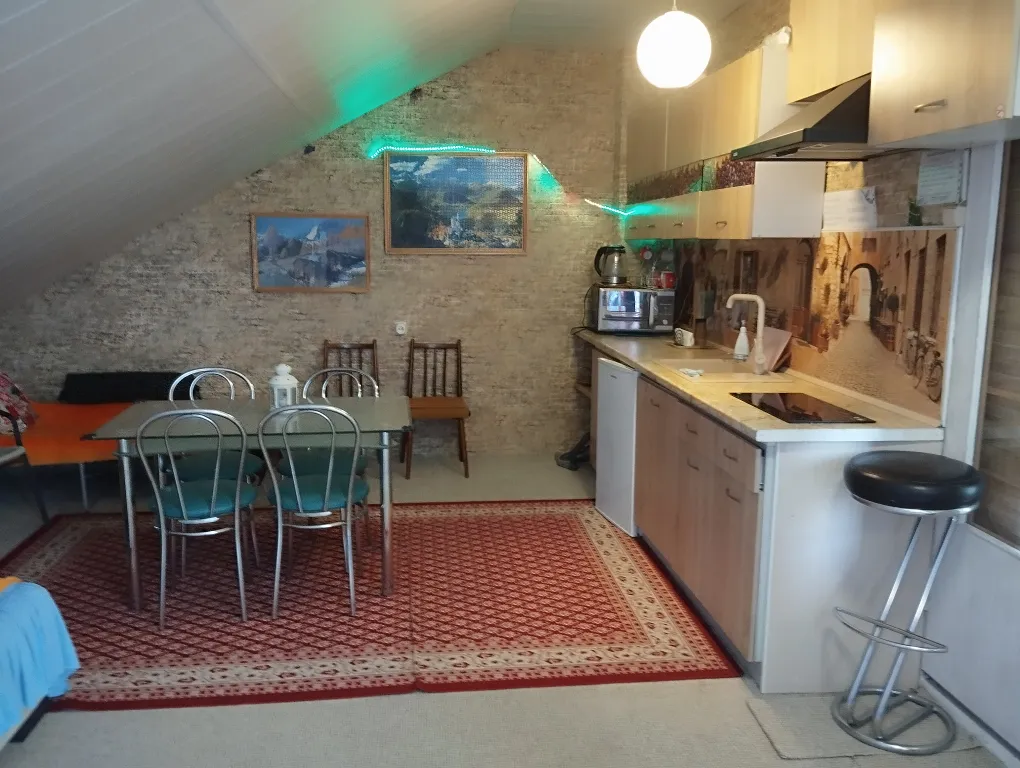 Апартаменты с бассейном
ДомКрус