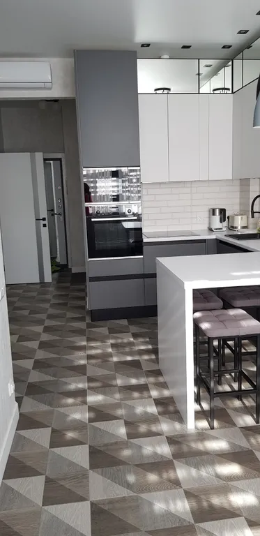 Уютный апартамент с видом на реку и на город!!! 2 кровати