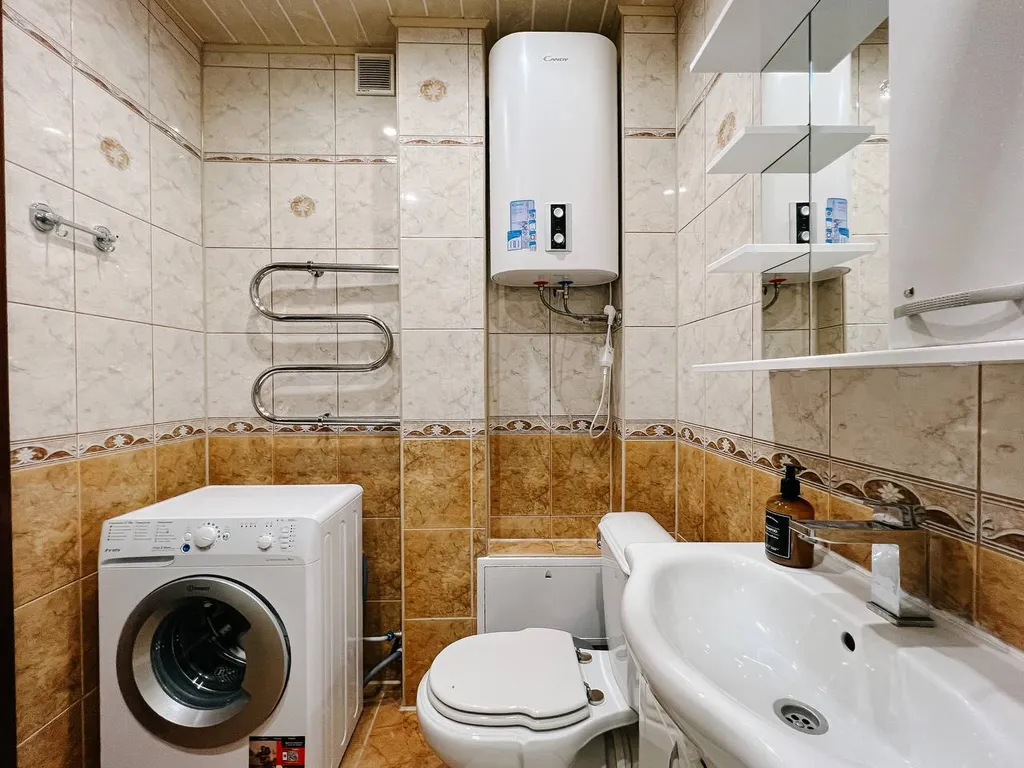 Просторная однокомнатная квартира в районе Набережной Грина