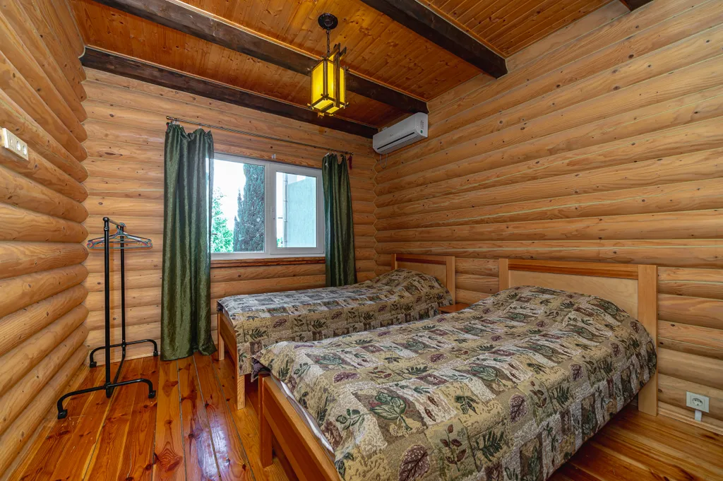 Этаж деревянного сруба