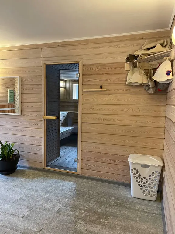 Уютный загородный дом с баней и бассейном