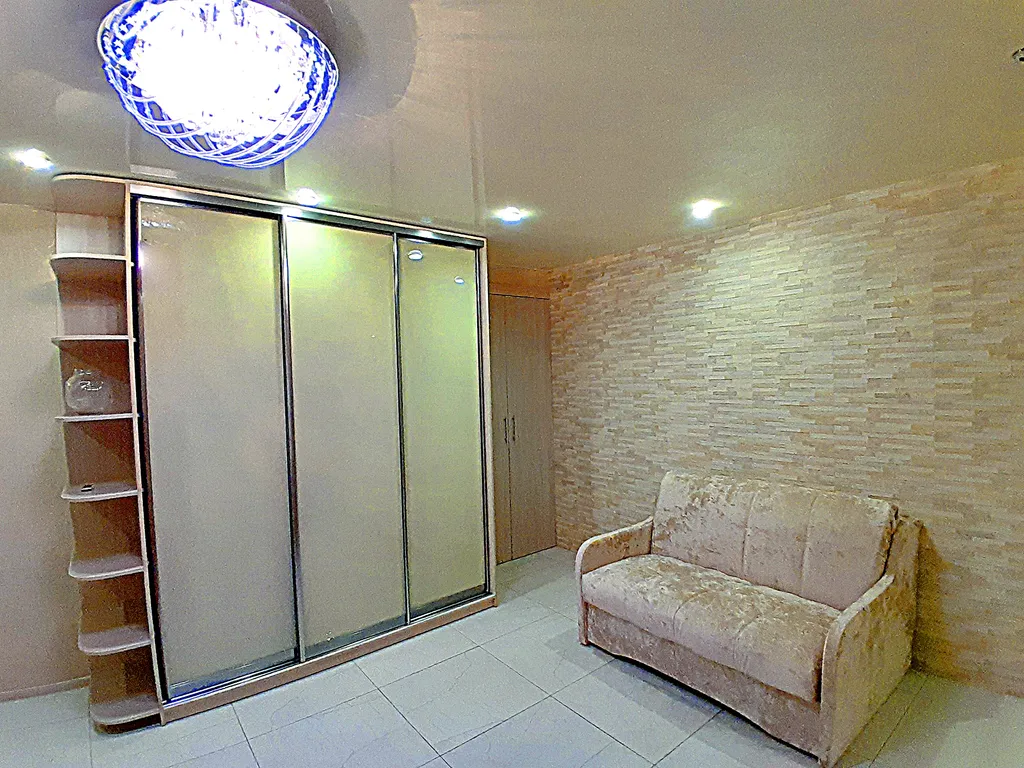 Бежевая студия рядом с аквапарком