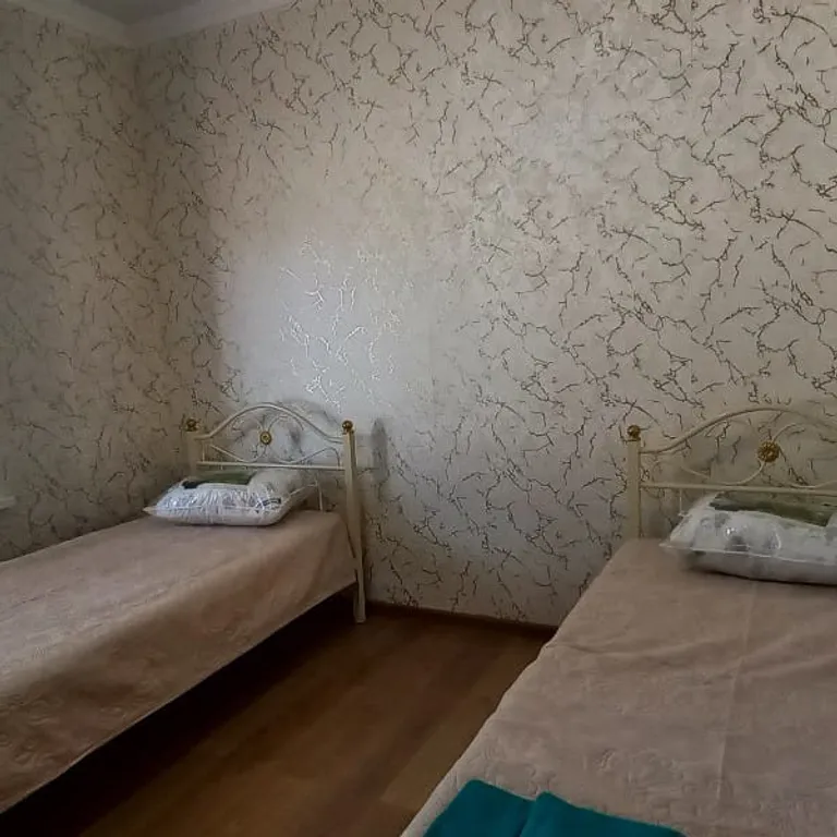 Новая дача, рядом с морем