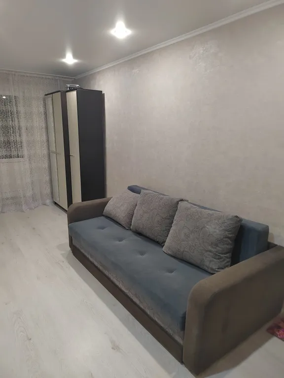 Шикарная двухкомнатная квартира с евроремонтом в тихом спальном районе