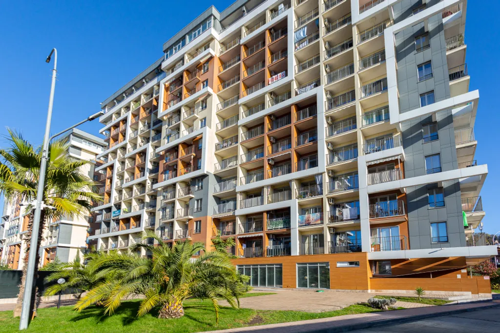 Двухкомнатная квартира с панорамным видом на море. Каравелла 244