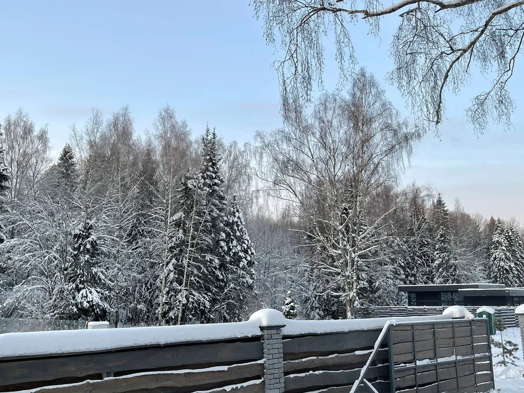 Коттедж Дом в лесу с русской баней — Кузяево