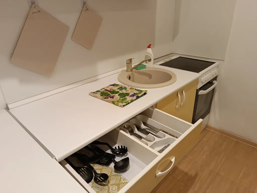 Уютная студия с видом на Волгу